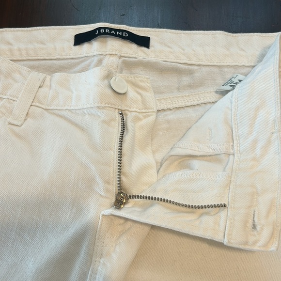 J Brand Jake Slim Boyfit Jeans in Pure White Size 28 - Picture 9 of 15